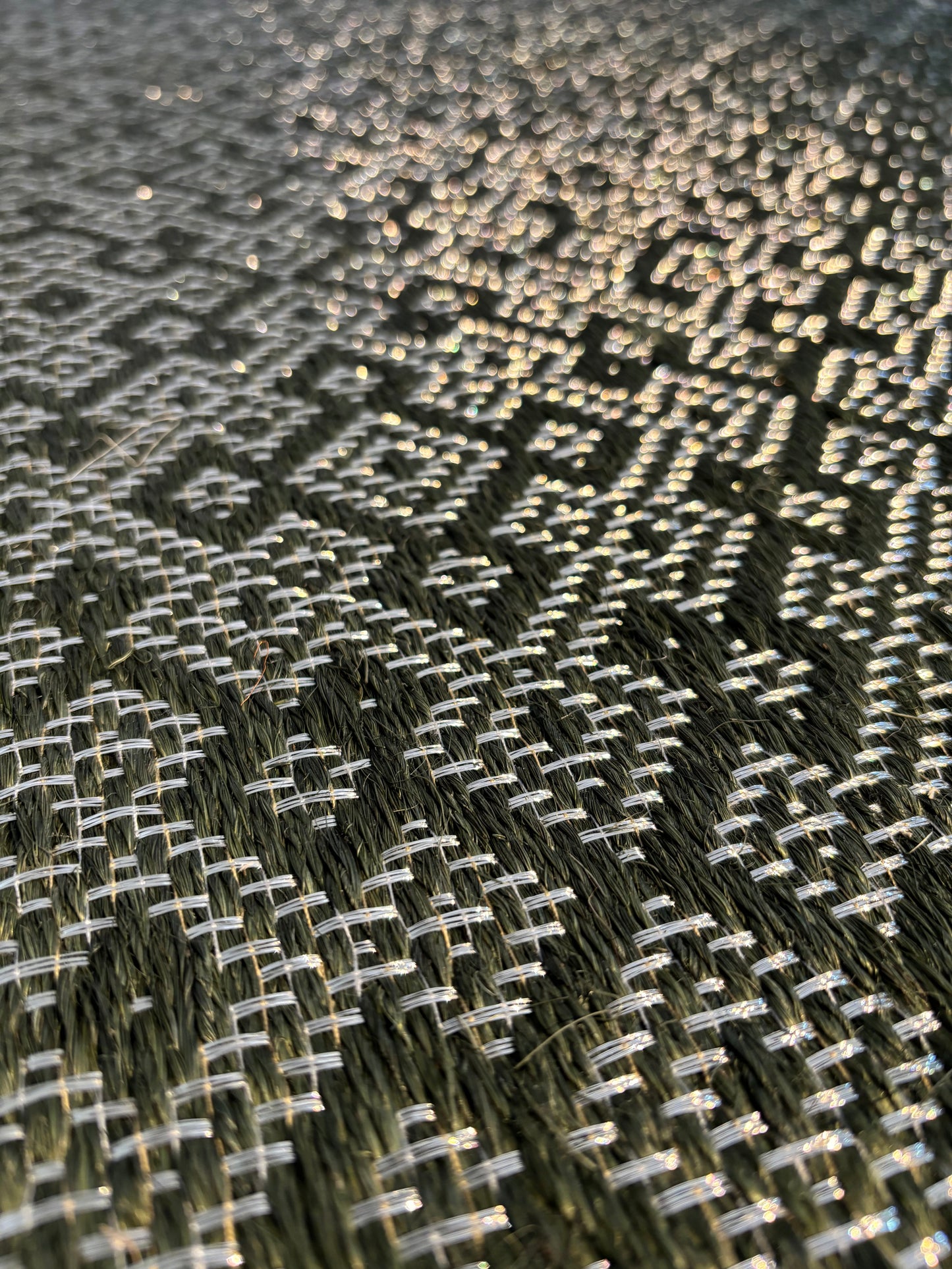 Martina Woven Rug in Fique and Silver Metal / F26