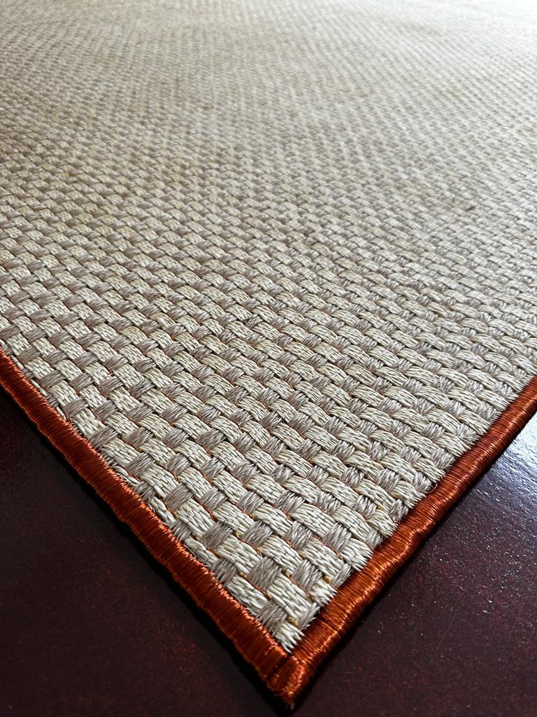 Fique and Copper Basket Woven Rug / Edges completly in copper / F4