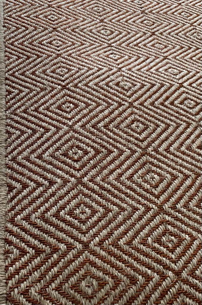 Rhomboid Woven Fique Rug / F19