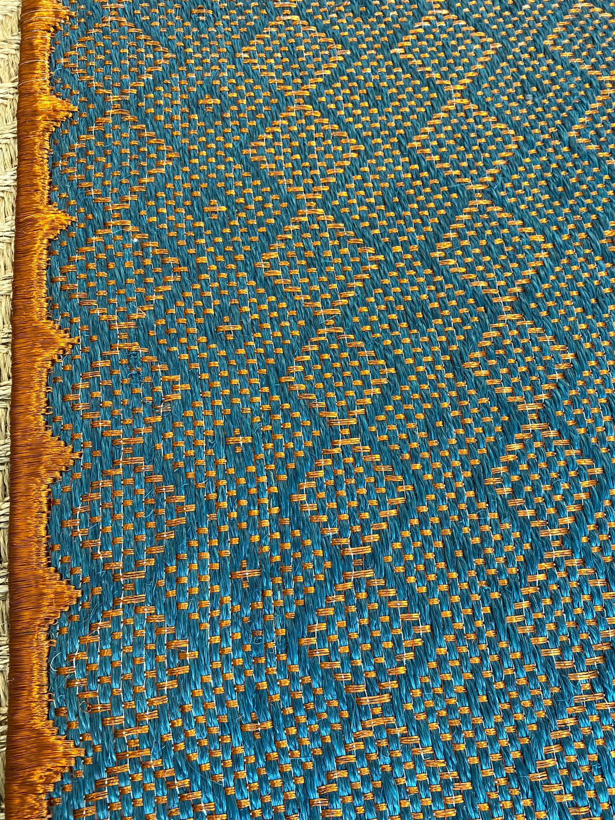 Rhomboid Woven Fique Rug with Copper and Silver Metal / Gradient / Edges completly in copper / F21