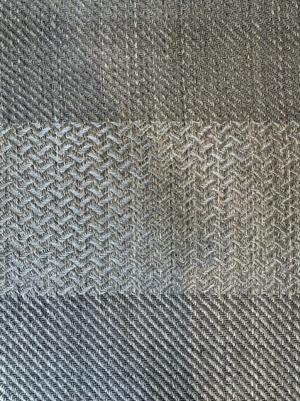 Barú Woven Rug in Fique and Silver Metal / F18