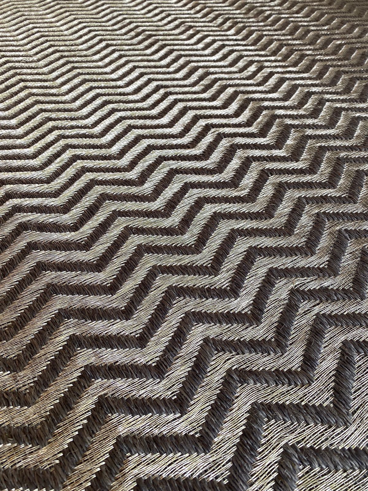Monaco Woven Rug in Fique and Silver Metal /  F15